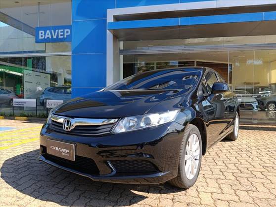 HONDA CIVIC 1.8 LXS 16V FLEX 4P MANUAL HONDA CIVIC 1.8 LXS 16V FLEX 4P MANUAL